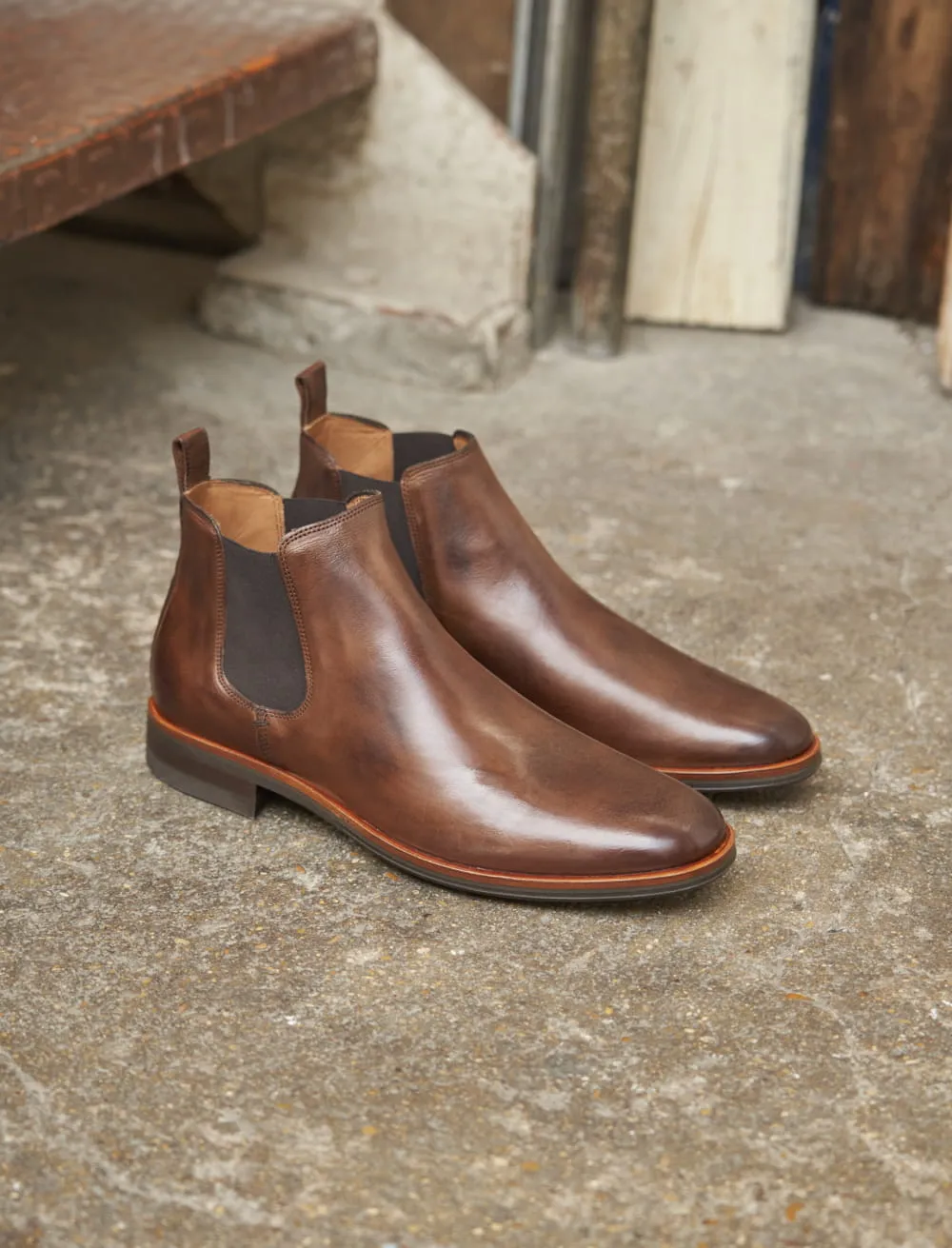 Bottines chelsea pour homme: L'Homme Pressé Cuir Marron Grainé