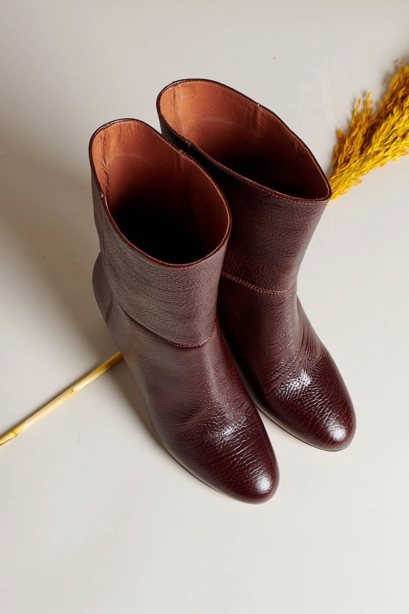 Bottines Nivia marron gravé