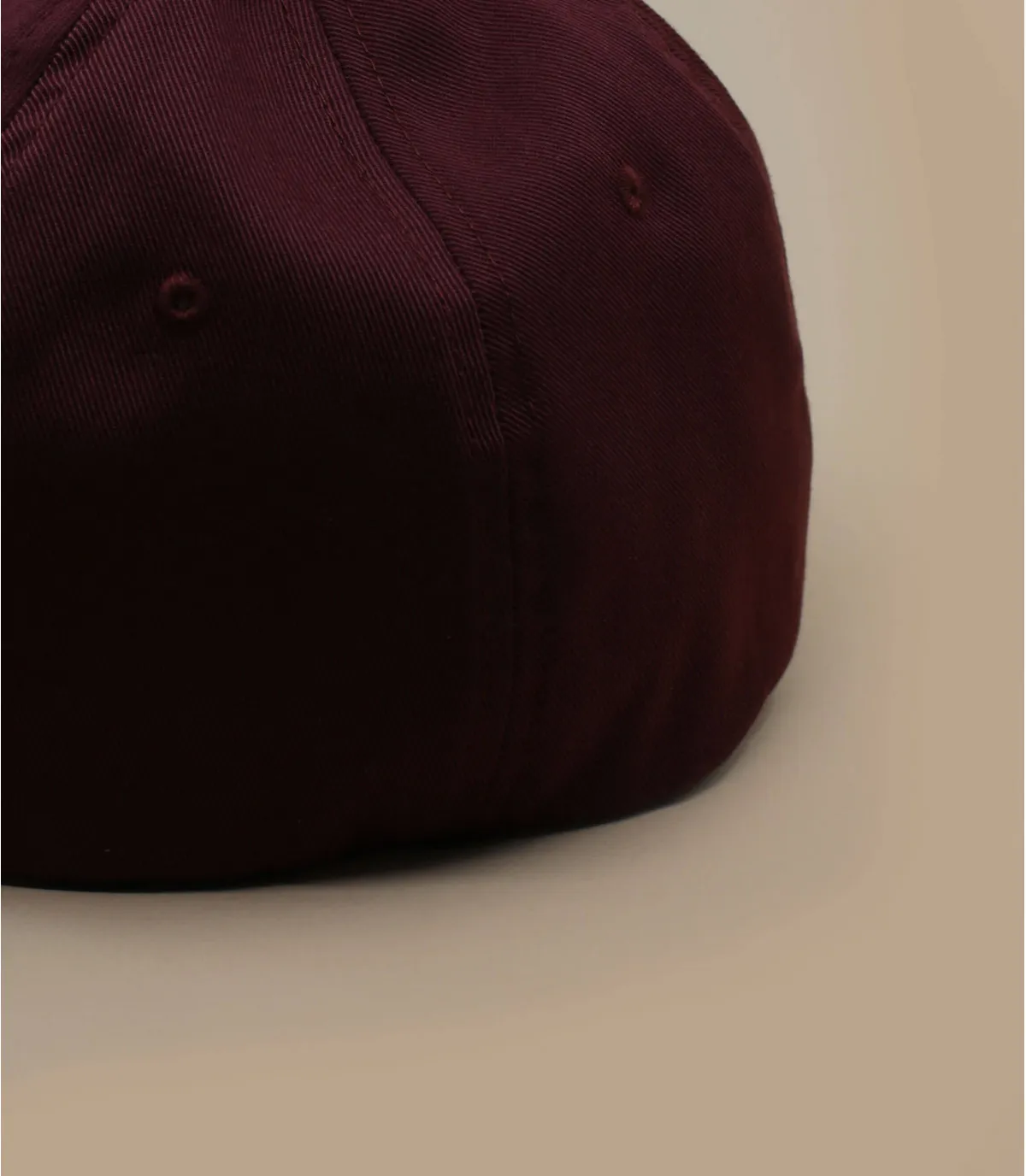 casquette curve bordeaux - Casquette maroon flexfit par Flexfit : Headict