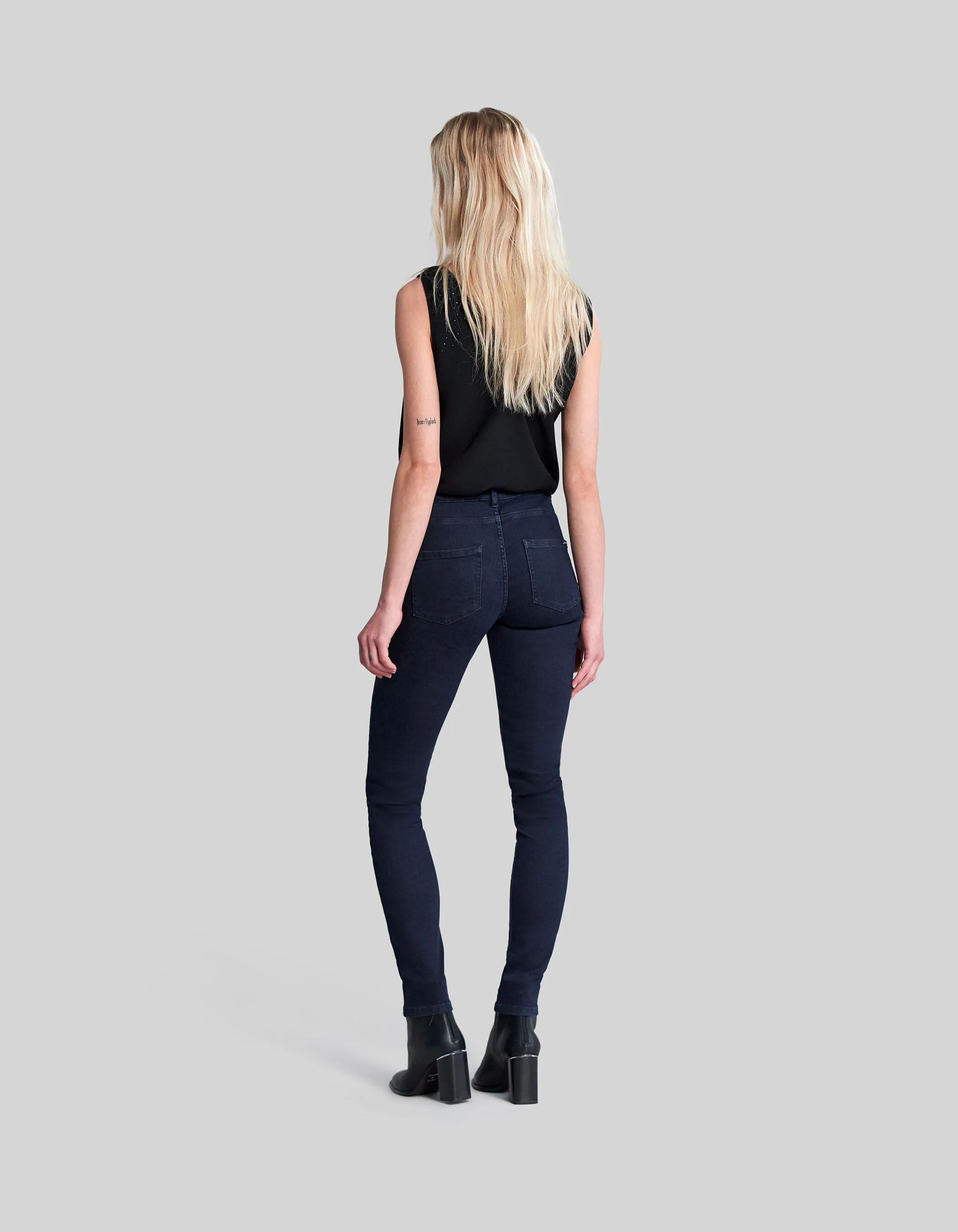 Jean slim blue black waterless Femme