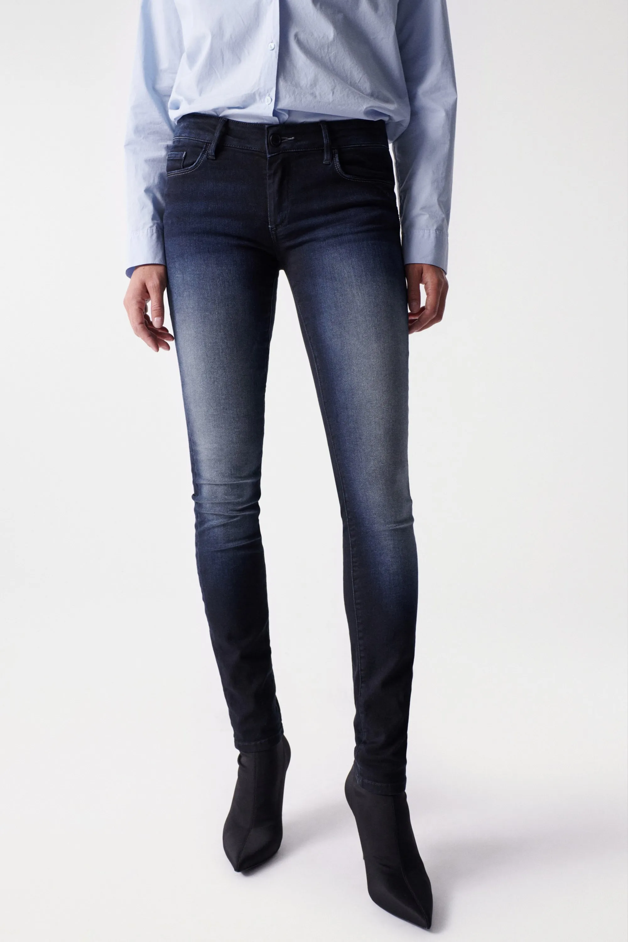 Jeans Push Up Wonder skinny foncé