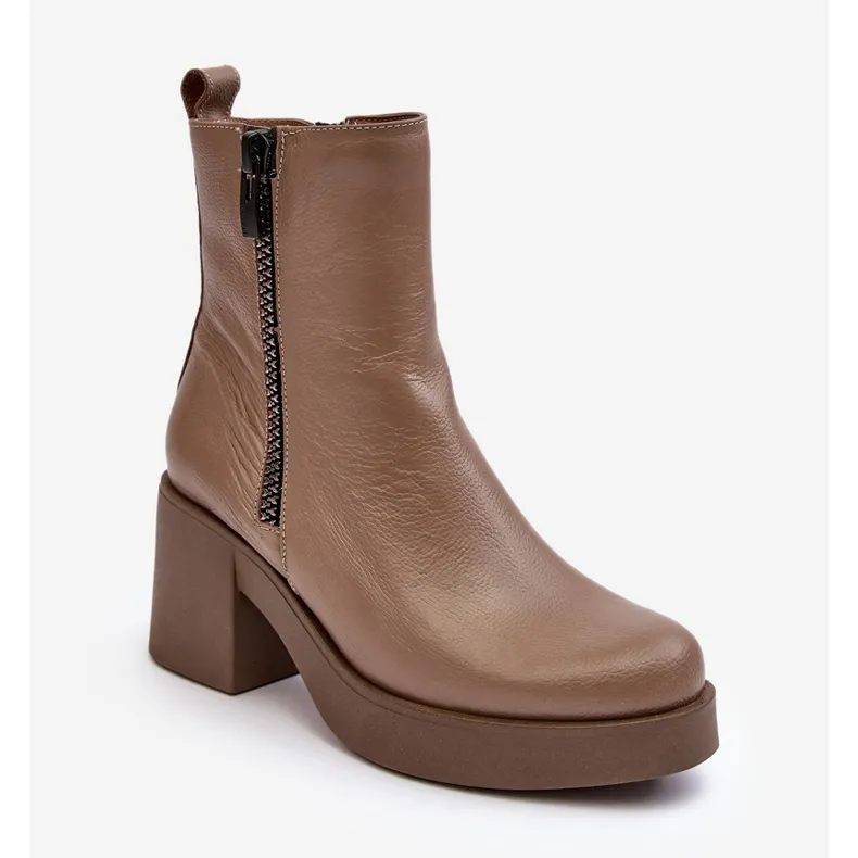 Lemar Littosa Bottines Lemar Littosa en cuir beige foncé sur un talon massif avec fermetures éclair