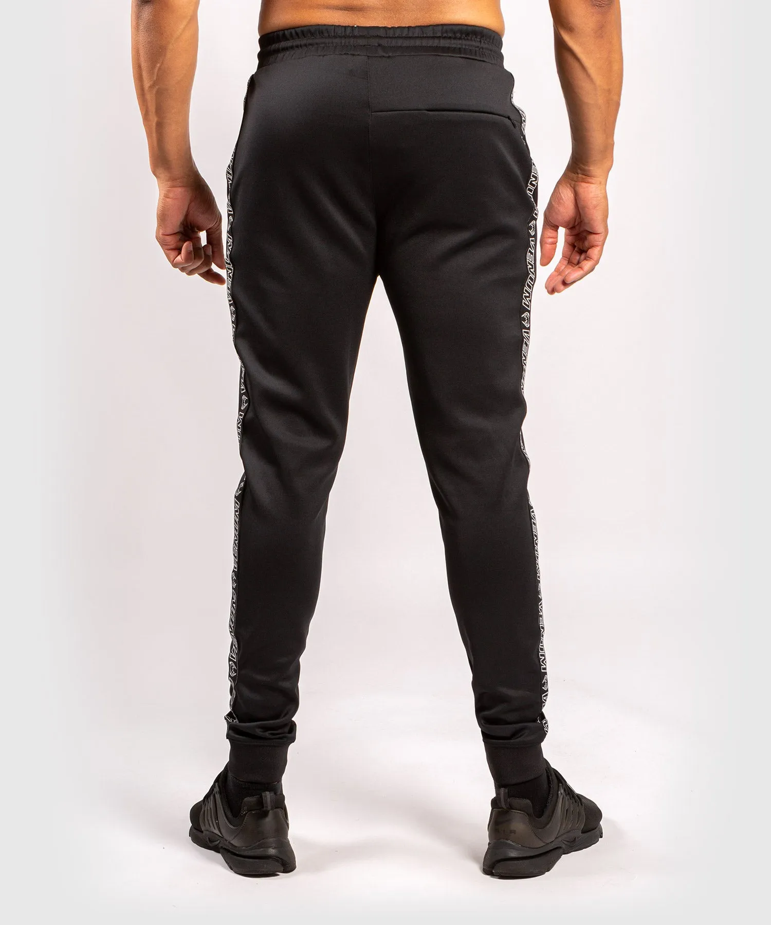 Pantalon de Jogging Venum Club 212 – Noir/Blanc