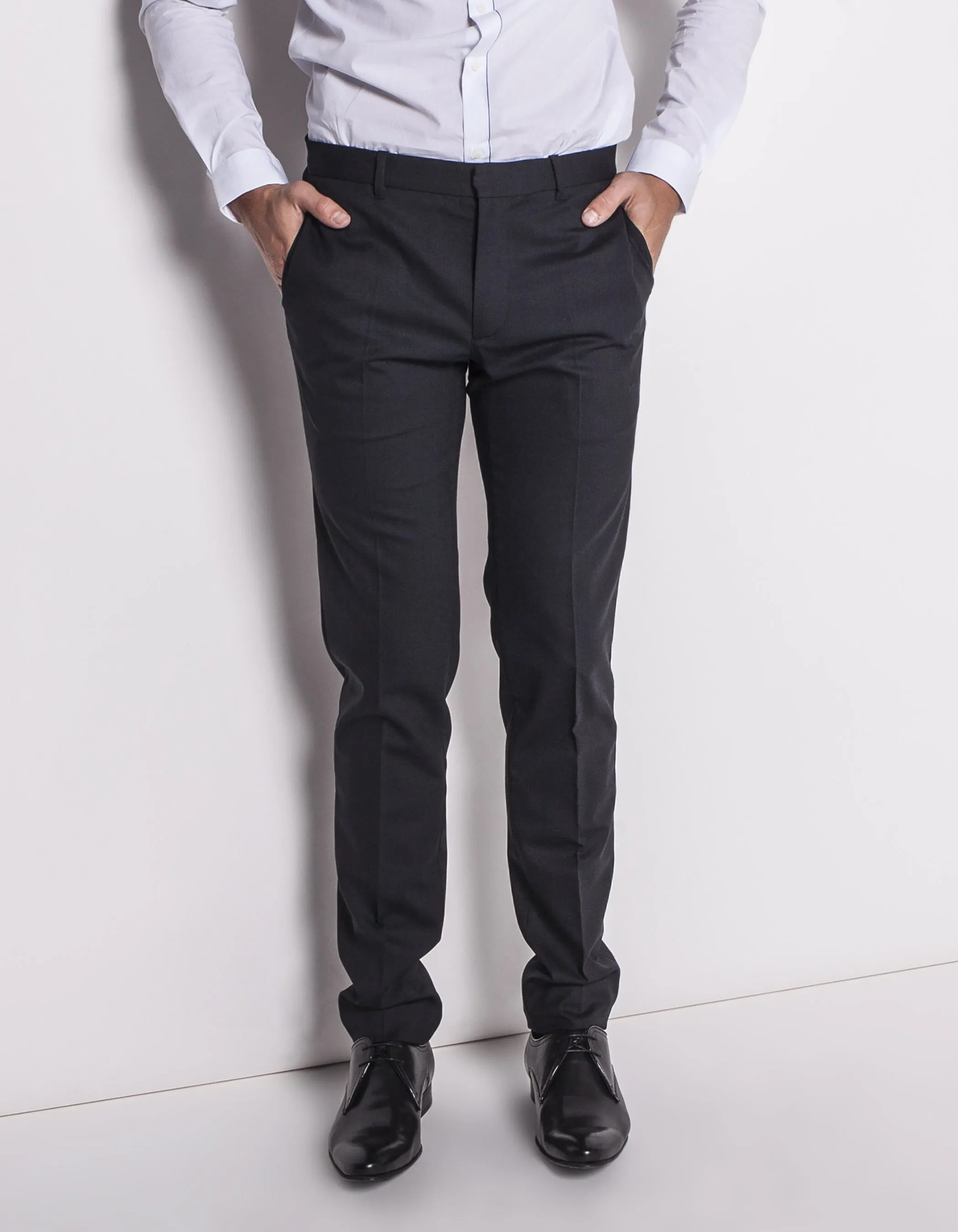 Pantalon slim noir homme