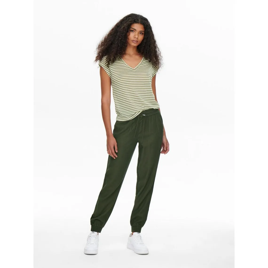 Pantalon vert Mia | 3 Suisses