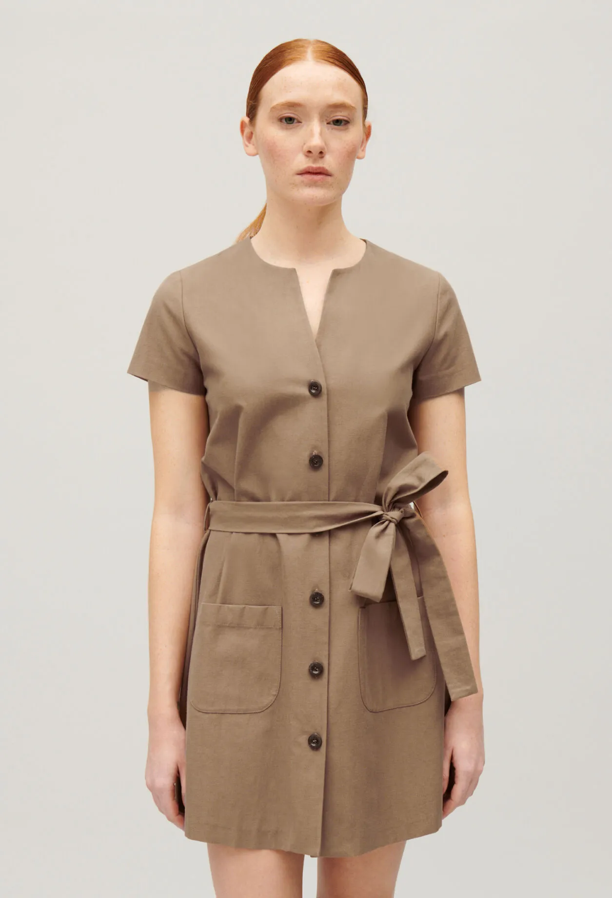 Robe courte boutonnée marron | Claudie FR