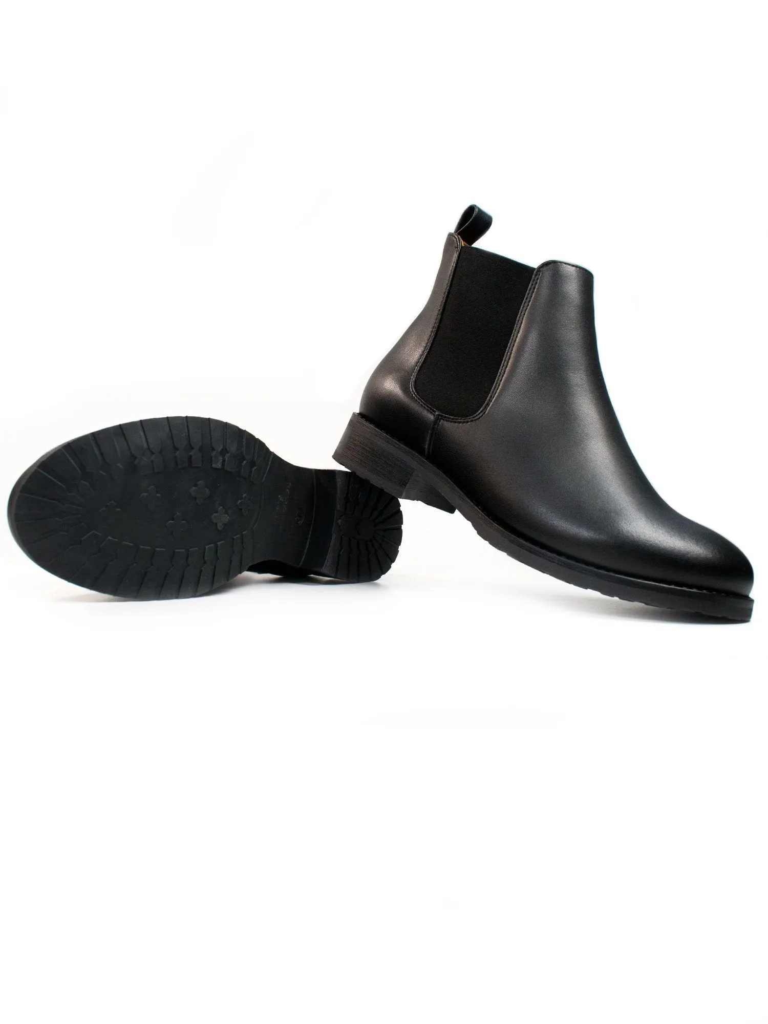 Smart Chelsea Boots