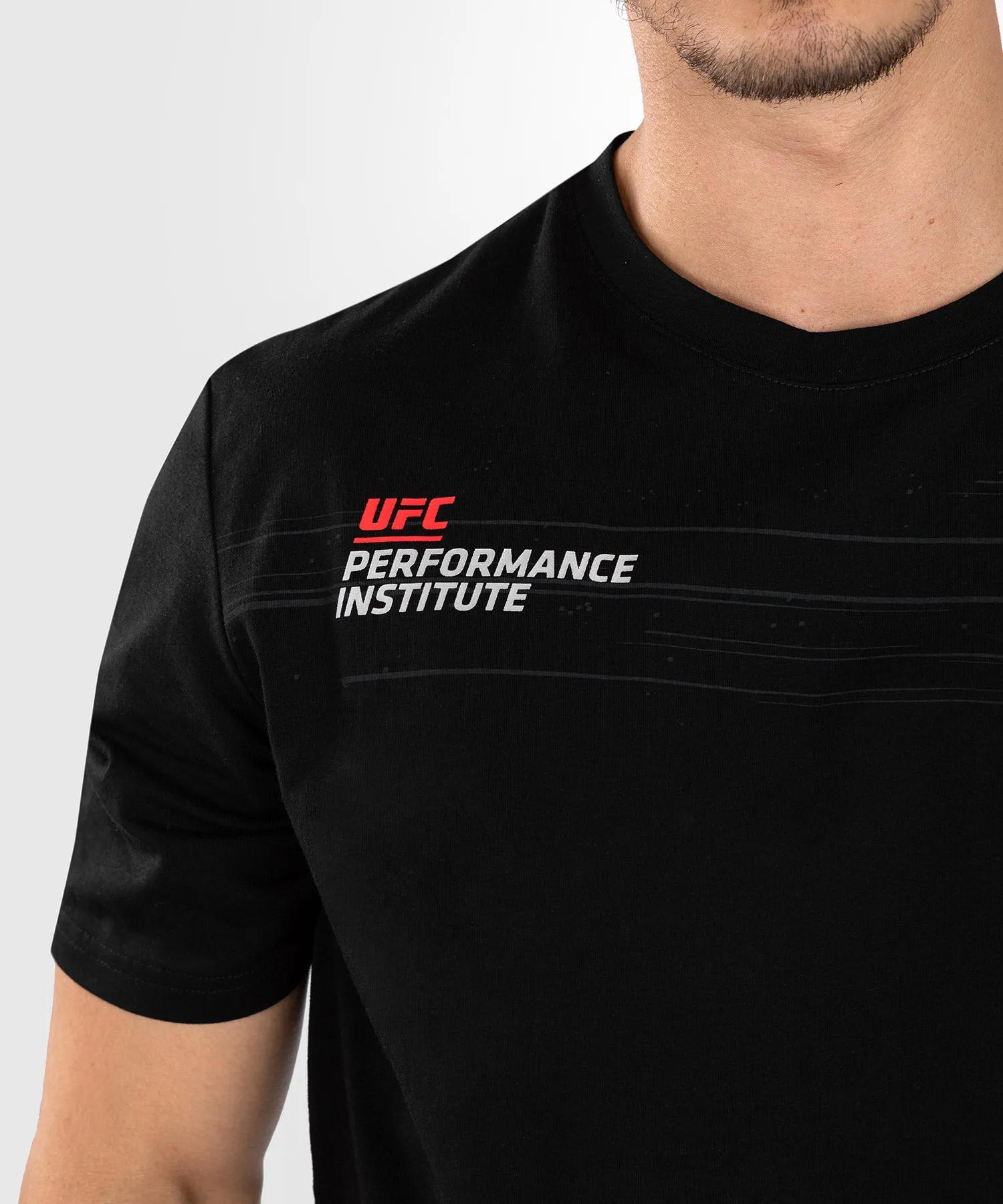 T-Shirt Homme UFC Venum Performance Institute 2.0 - Noir/Rouge