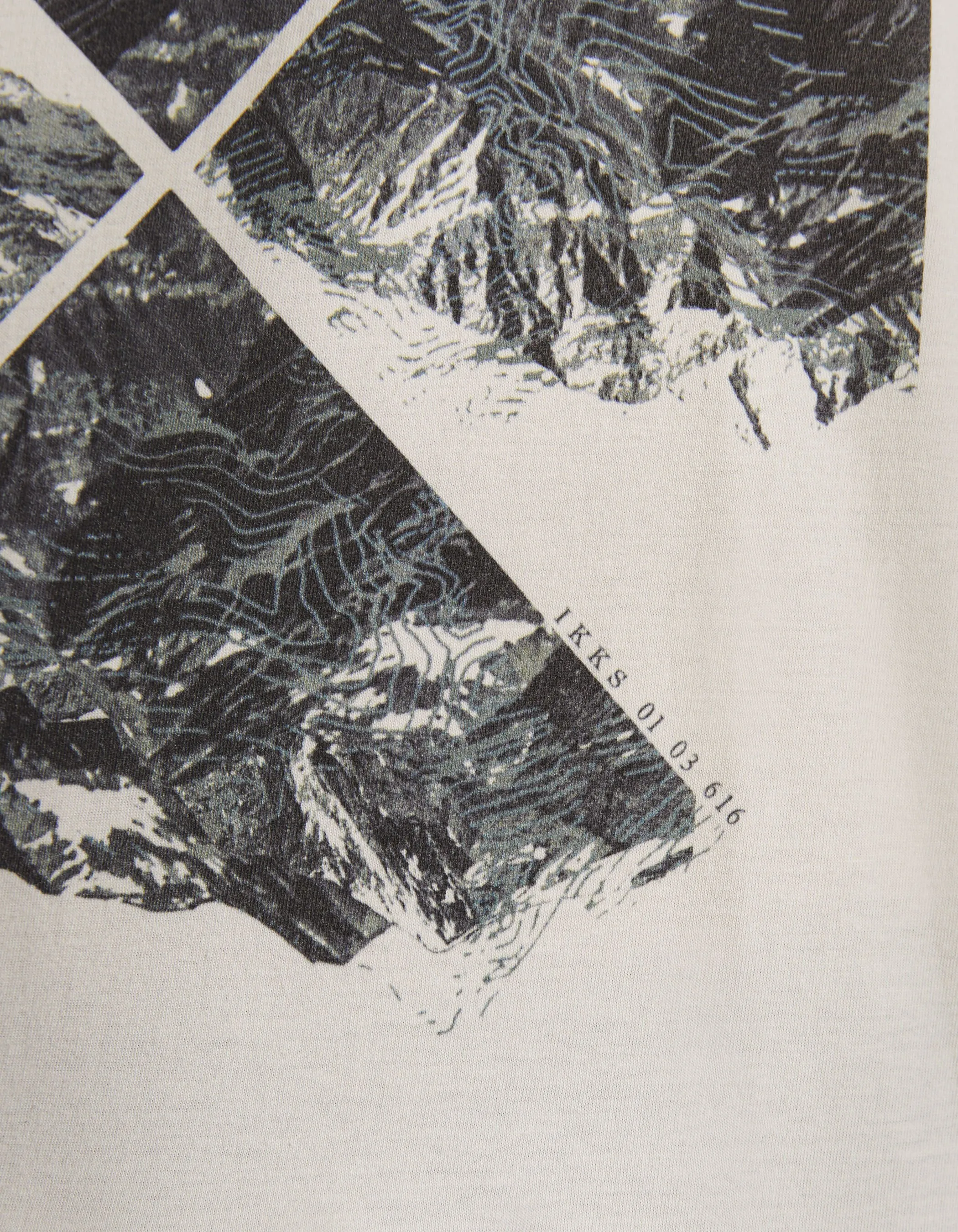 Tee-shirt écru avec visuel montagnes kaki Homme