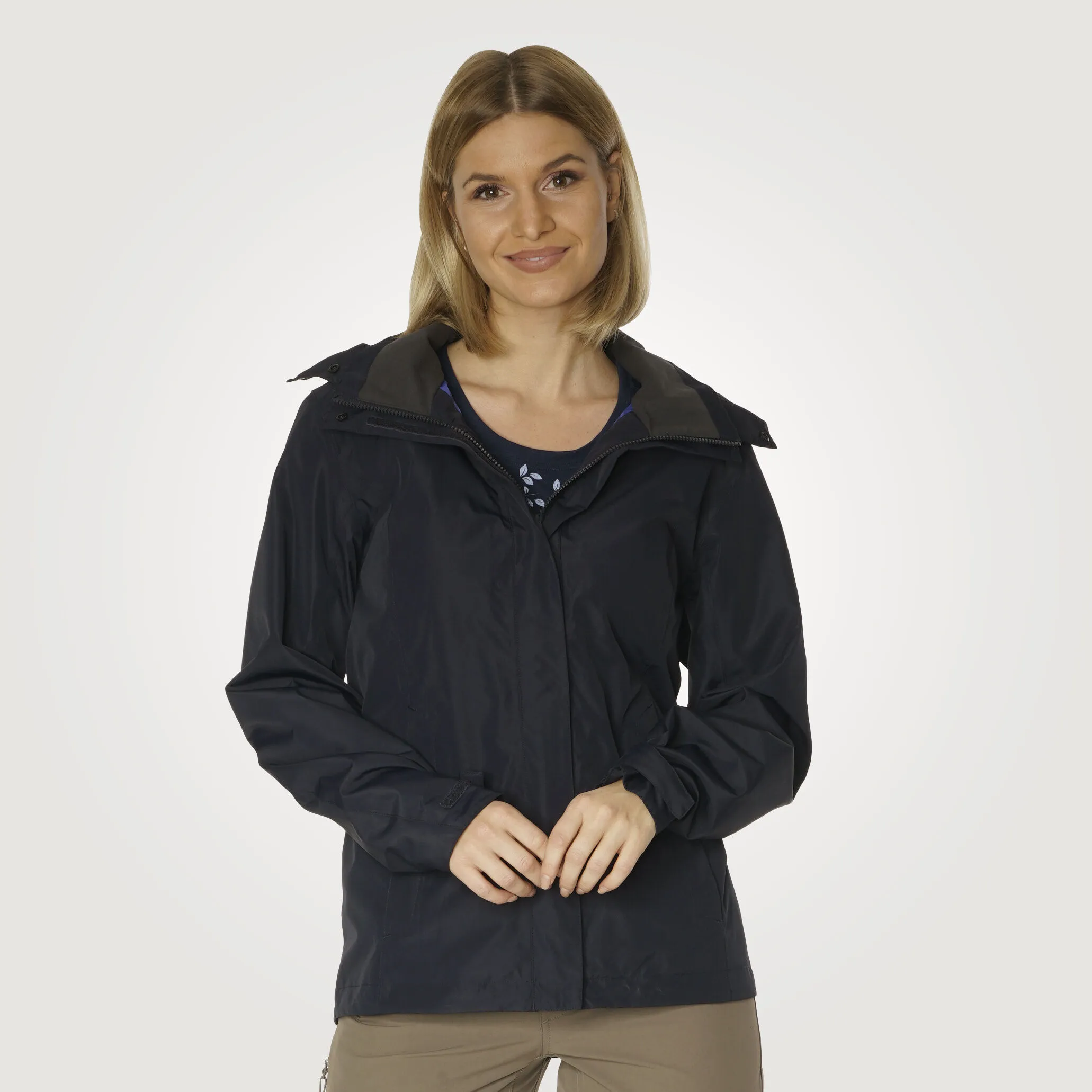 Veste outdoor fonctionnelle pour dames avec capuchon ⋆ Lehner Versand